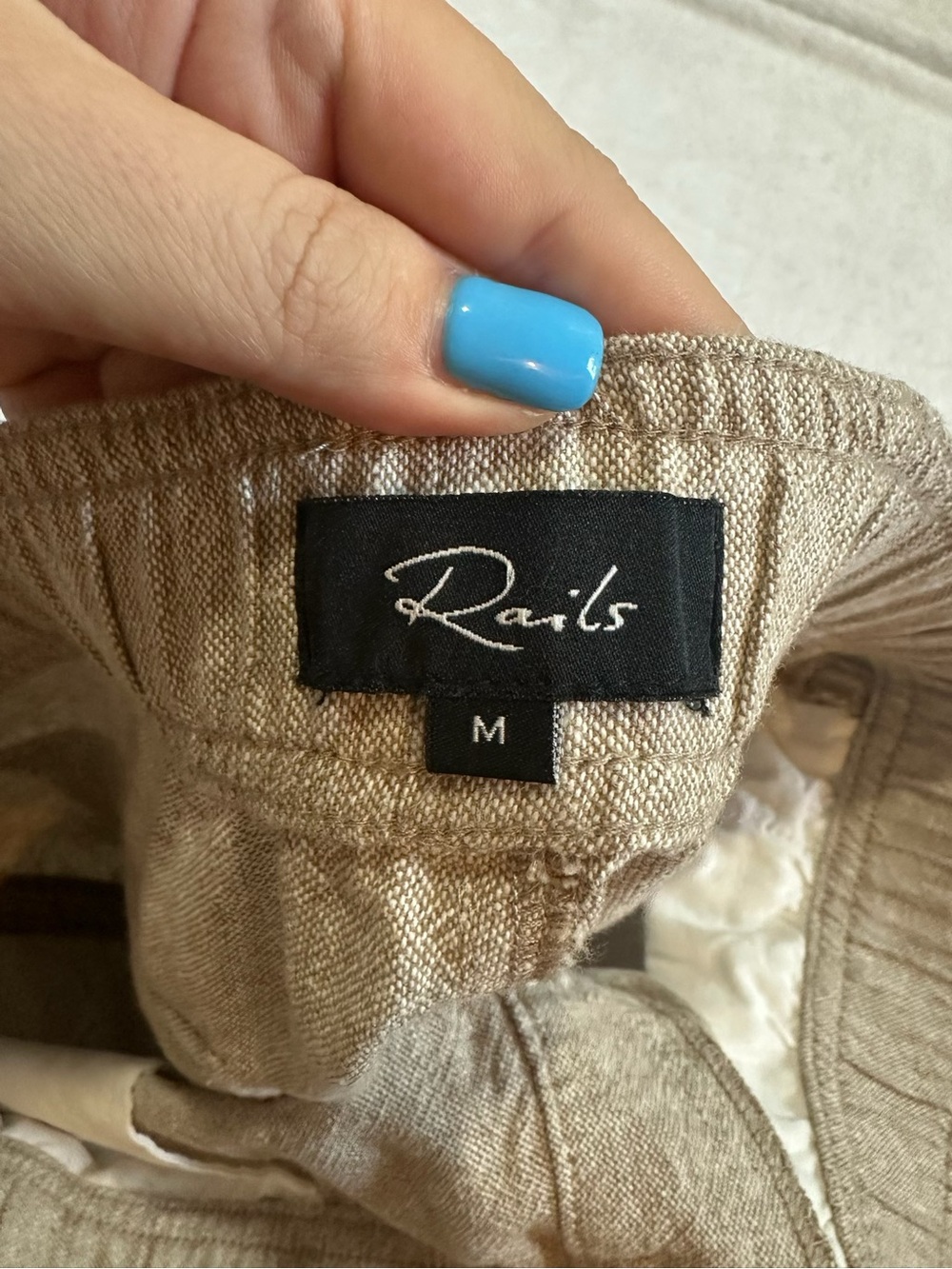 Rails Linen-Blend Shorts in Light Tan